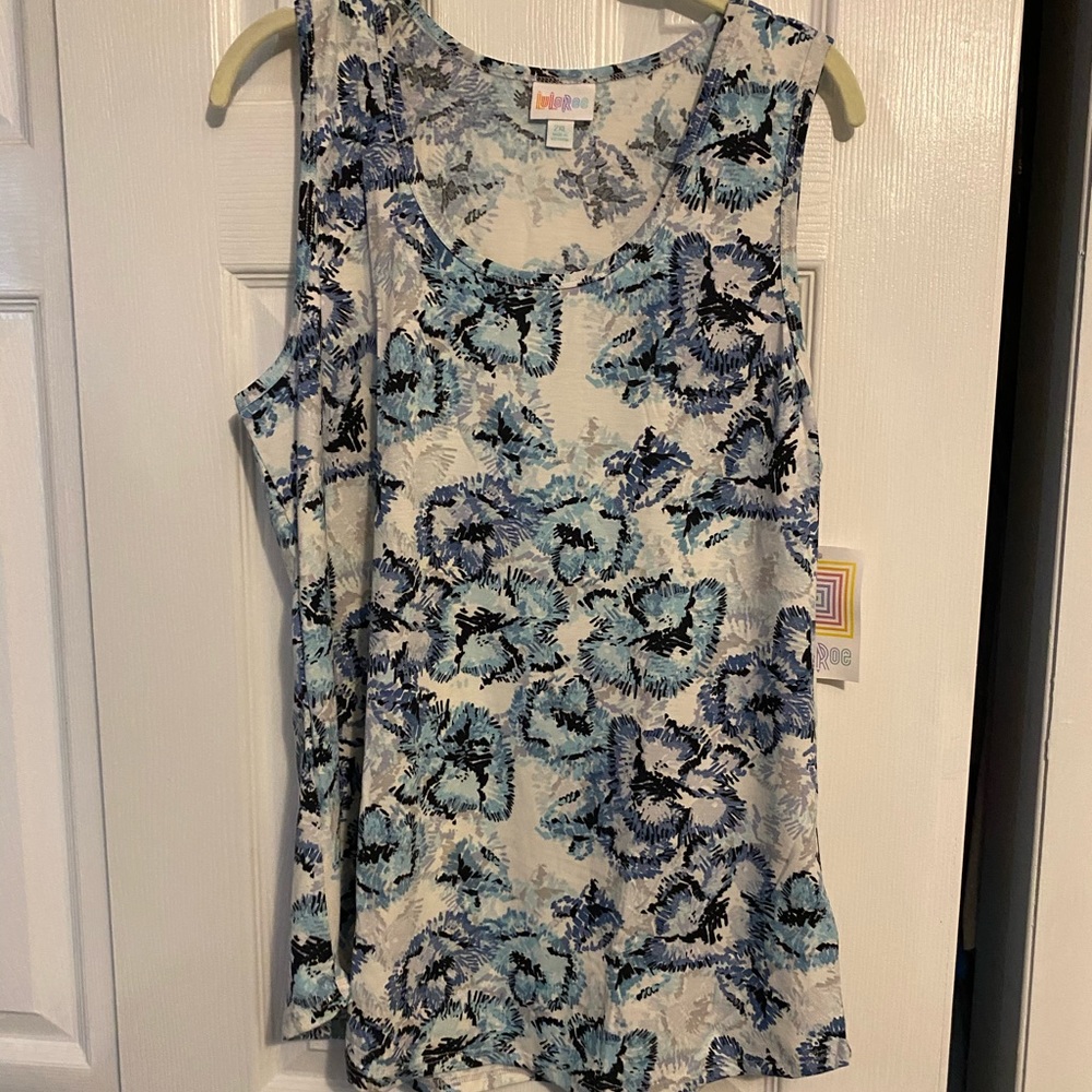 Too form fitting for me. Fits more like xl. BNWT